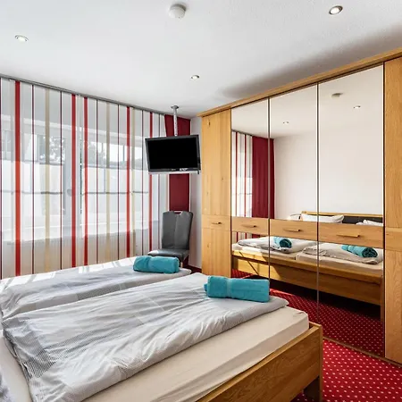 Haus Schoenblick - Sarina 1 شقة فيلنغن